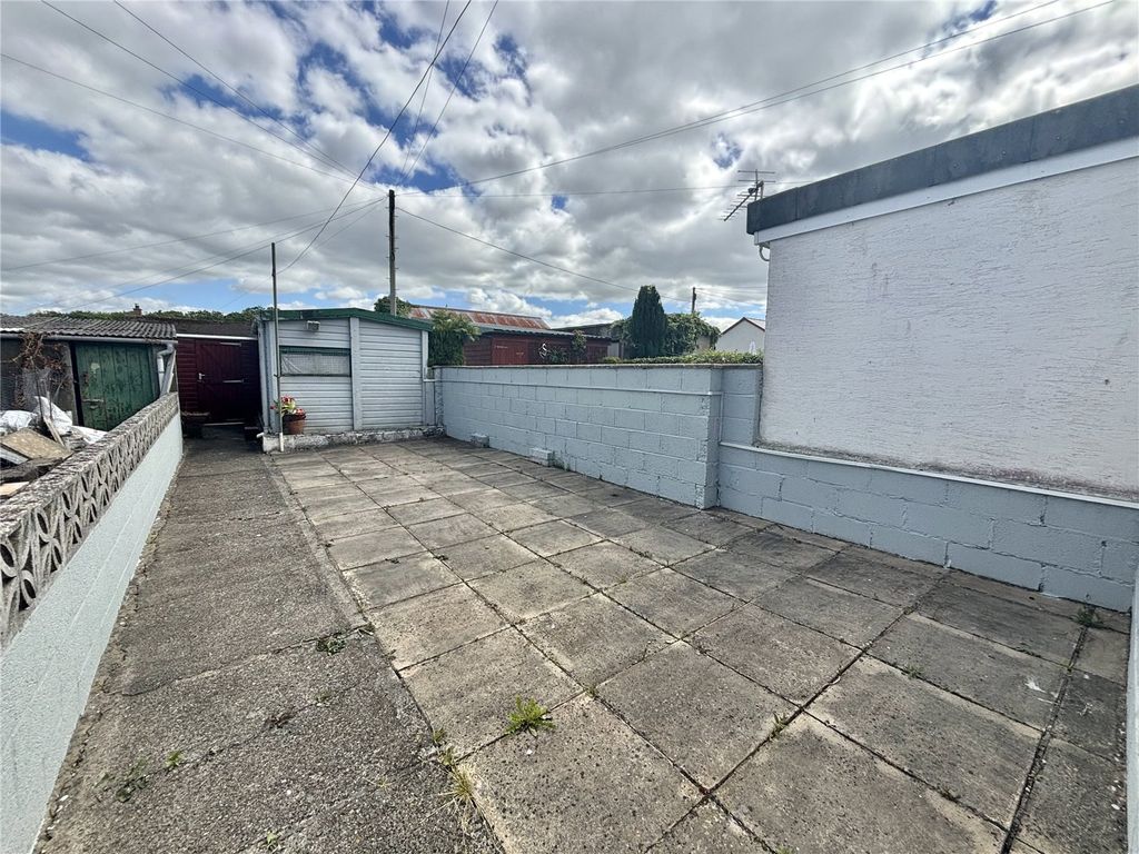 Property photo 3 of 15 Picture No. 06