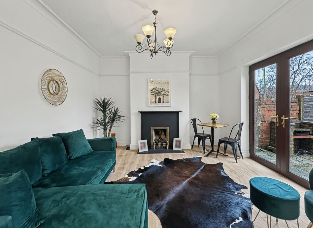 Property photo 2 of 29