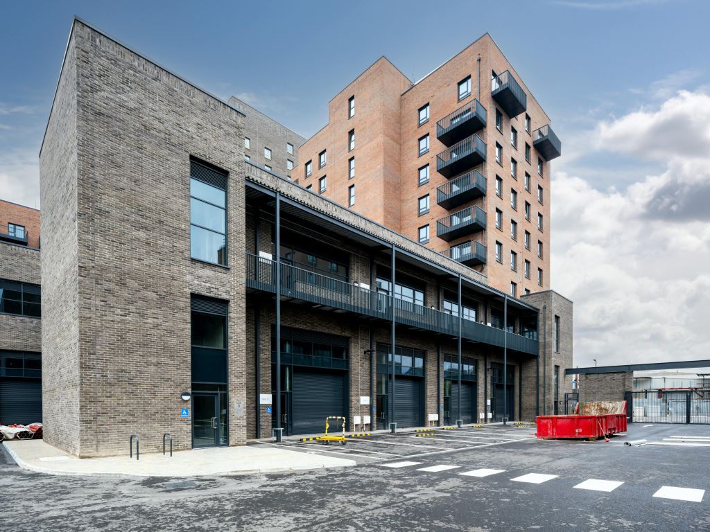 Property photo 2 of 13 20240924Be First70Edit.Jpg