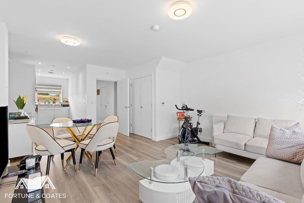 Property photo 2 of 19 Kennelslane_5.Jpg