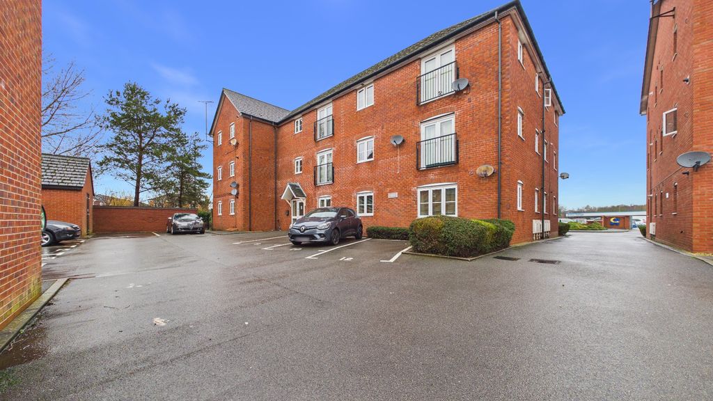 Property photo 1 of 9 2029282