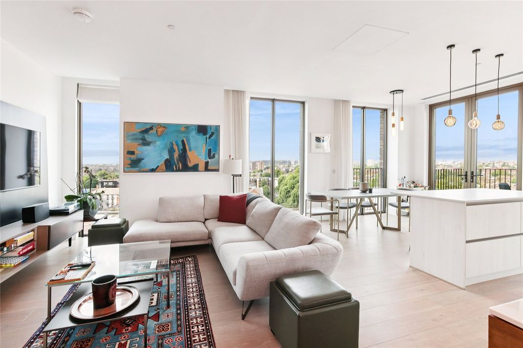 Property photo 1 of 16 Reception Room