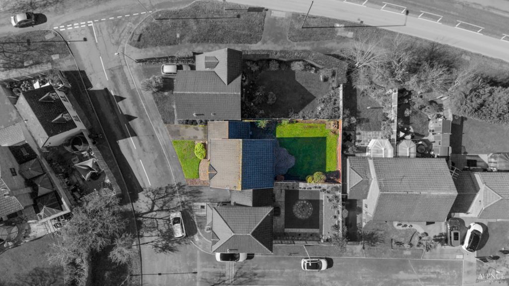 Property photo 2 of 27 4993553