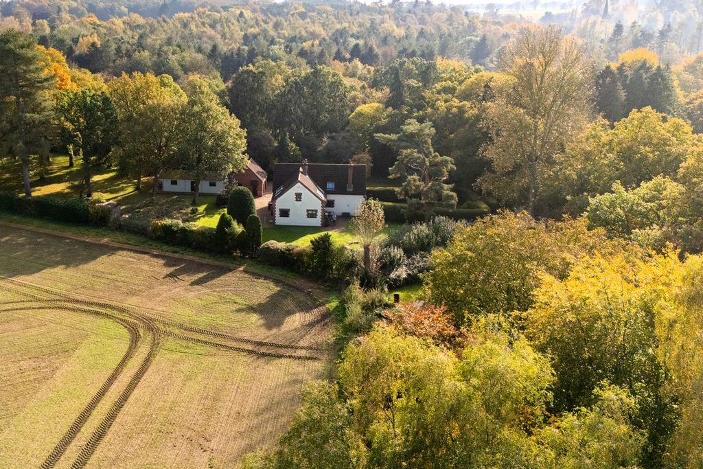 Property photo 2 of 30