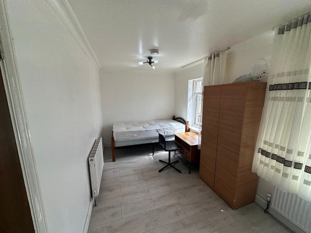 Property photo 1 of 3 Photo 1