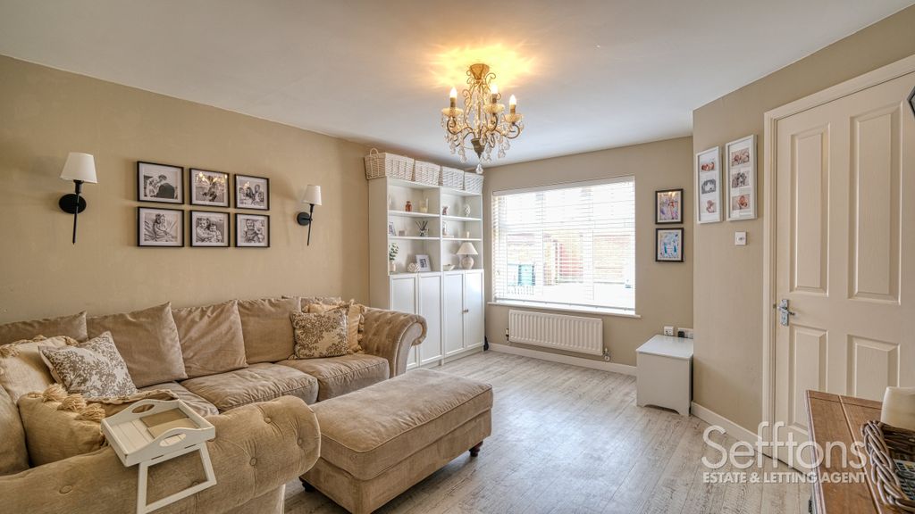 Property photo 3 of 22 Dscf4684_10