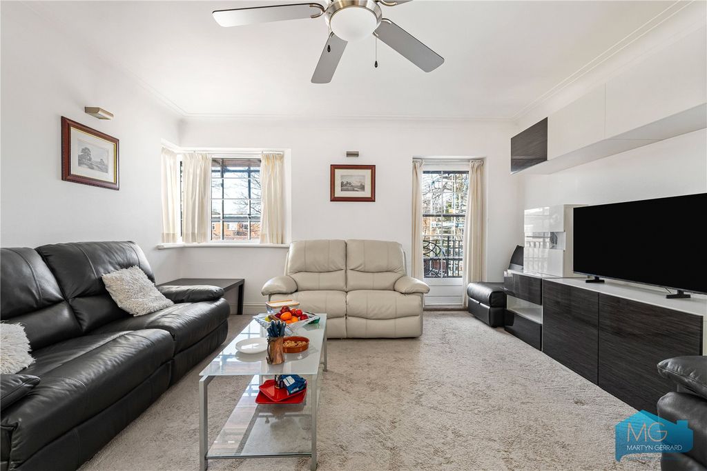 Property photo 1 of 15 Picture No. 17