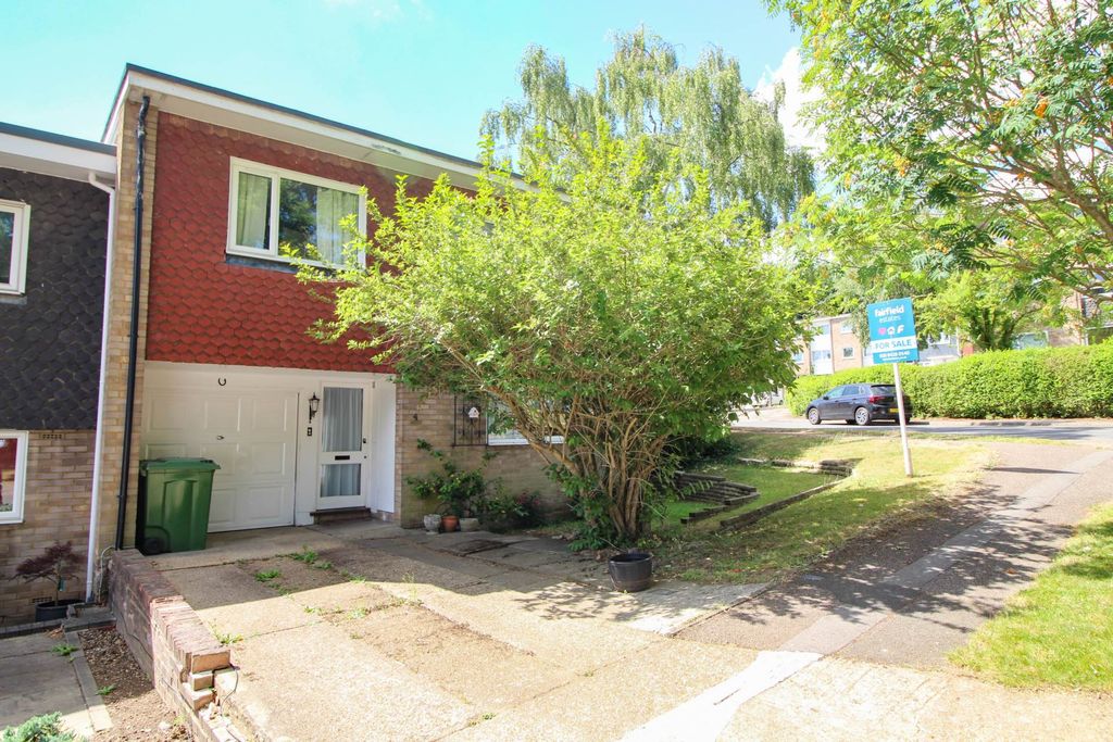Property photo 1 of 18