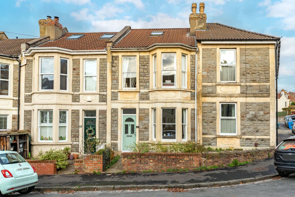 Property photo 2 of 21 Photo 2