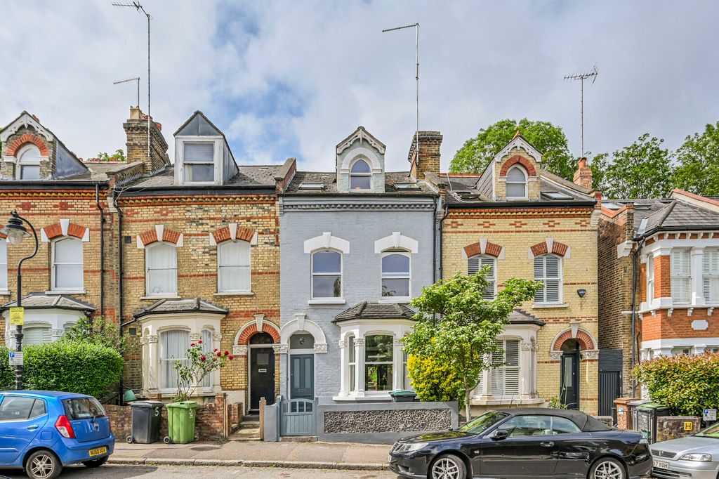 Property photo 1 of 10