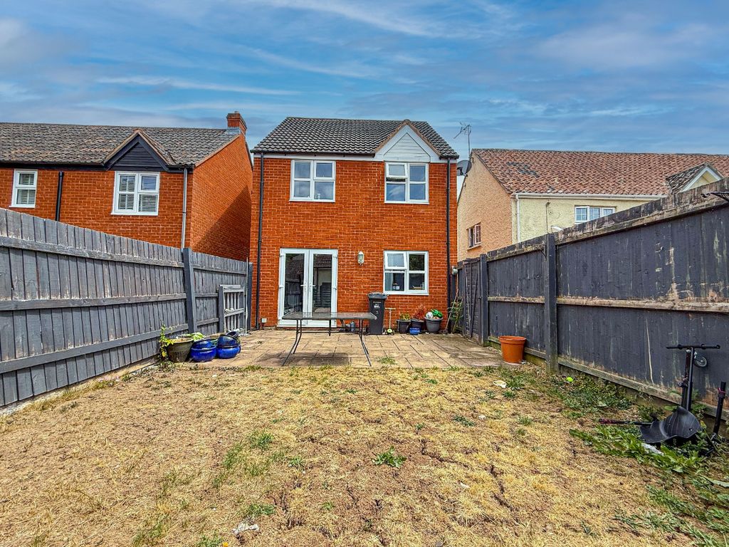 Property photo 1 of 14 4385840