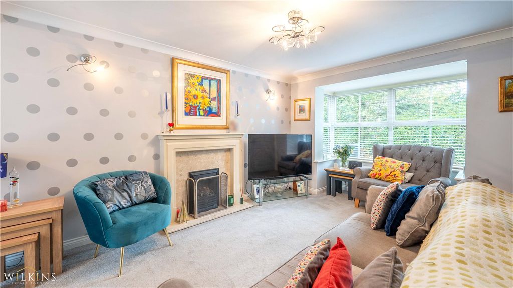 Property photo 3 of 35 Picture No. 40