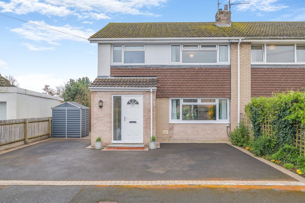 Property photo 1 of 22