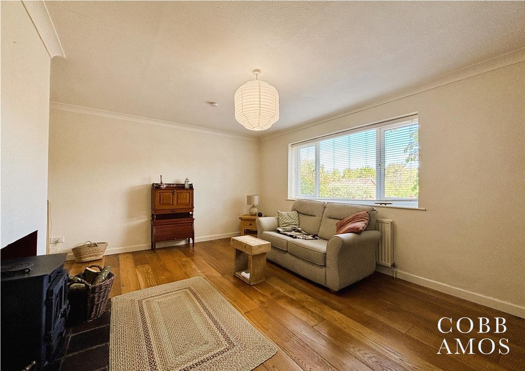 Property photo 2 of 26 High-Res-Ca05.Jpg