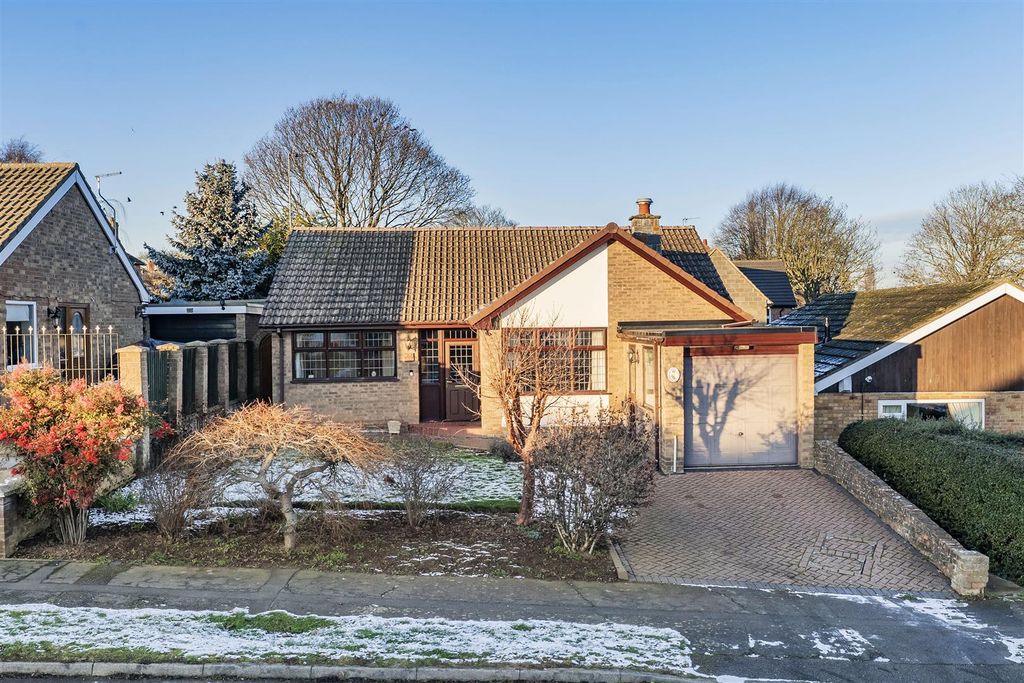 Property photo 1 of 18