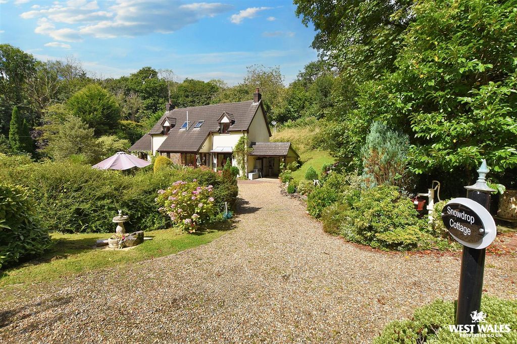 Property photo 1 of 36 34 (2).Jpg