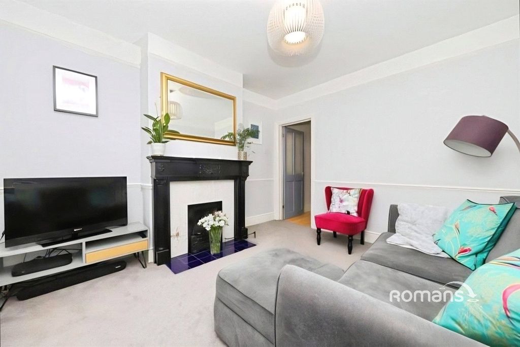 Property photo 2 of 11 Picture No. 01