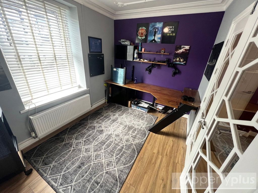 Property photo 2 of 16 Picture No. 09