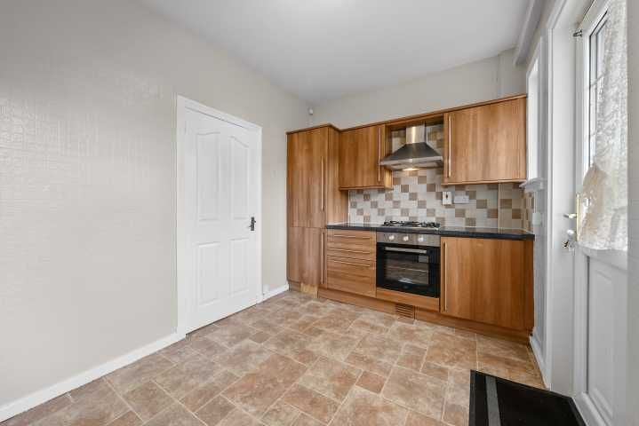 Property photo 3 of 25