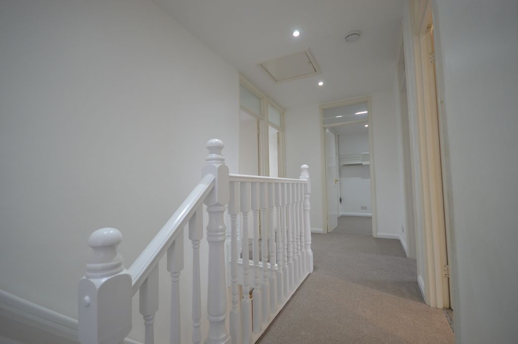 Property photo 3 of 14 Dsc_0045