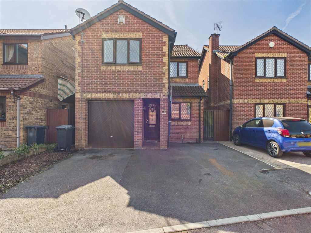 Property photo 1 of 27 Picture No. 09