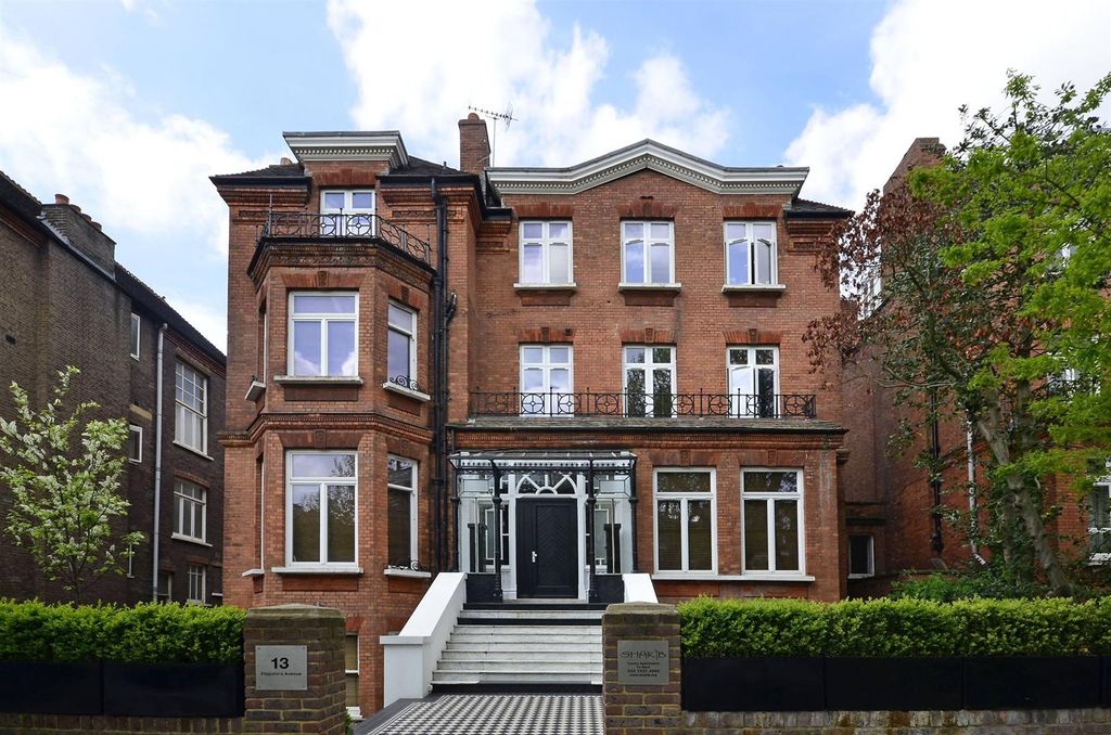 Property photo 3 of 3