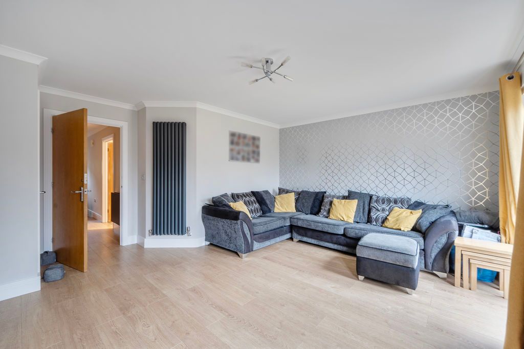 Property photo 2 of 16 Living Room