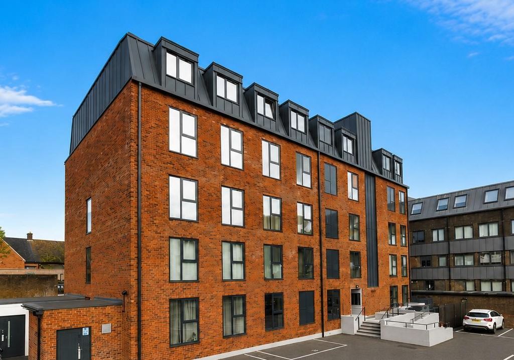 Property photo 1 of 8 The Pembury External.Jpeg