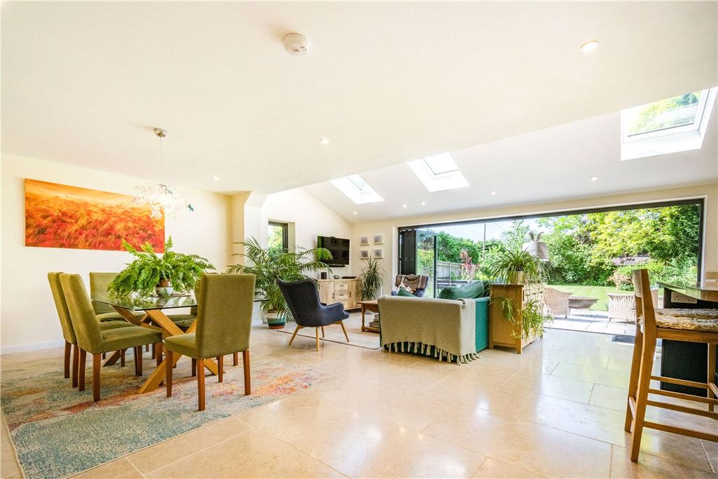 Property photo 3 of 16 Picture No. 03