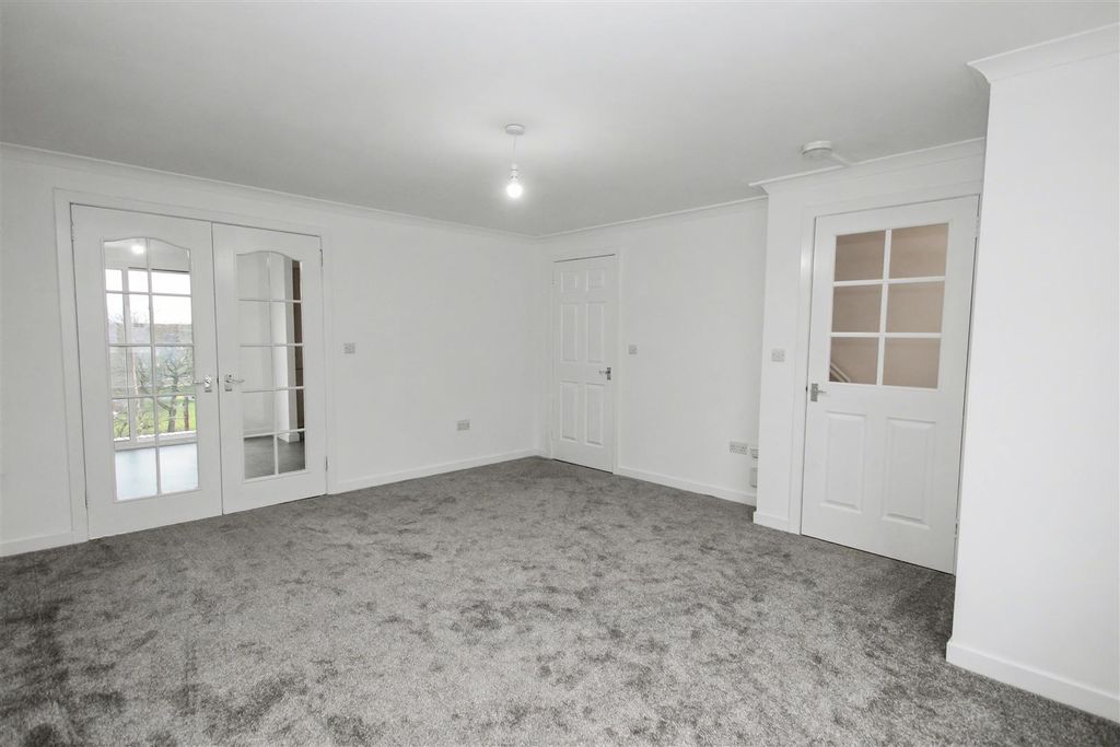 Property photo 3 of 14 3.Jpg