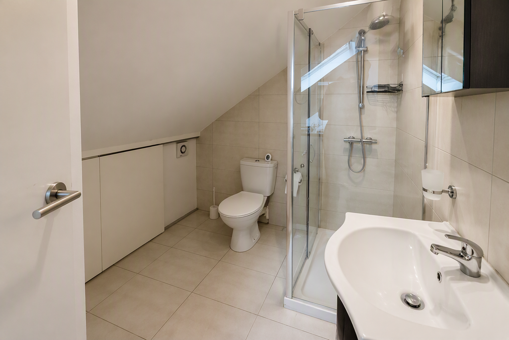 Property photo 3 of 4