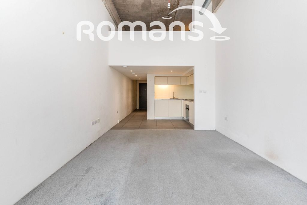 Property photo 3 of 12 _89A7041