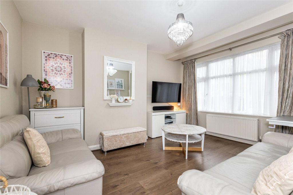 Property photo 1 of 17 Picture No. 02