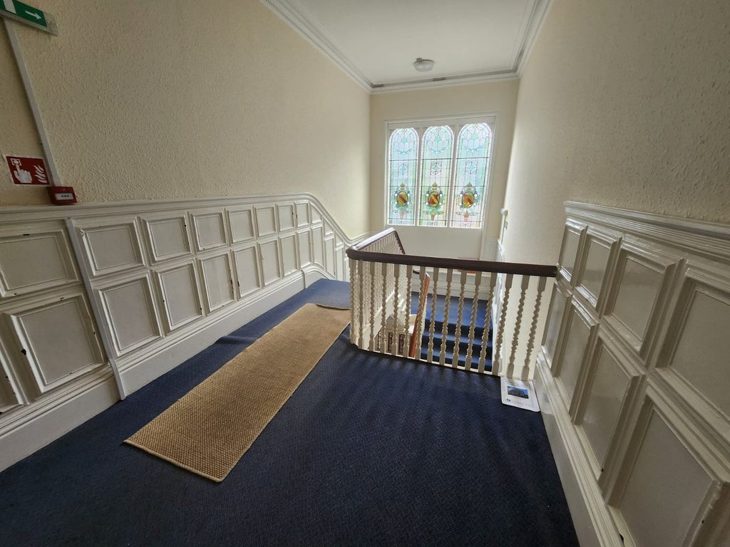 Property photo 2 of 12 Picture No. 08
