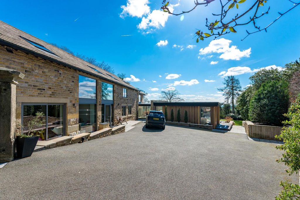 Additional image 57 of 4 bed barn conversion for saleColemans Barn, Off Chorley Old Road, Horwich, Bolton BL6