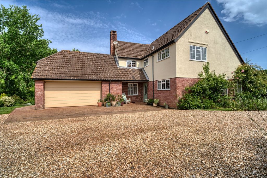 Property photo 1 of 30 Picture No. 01