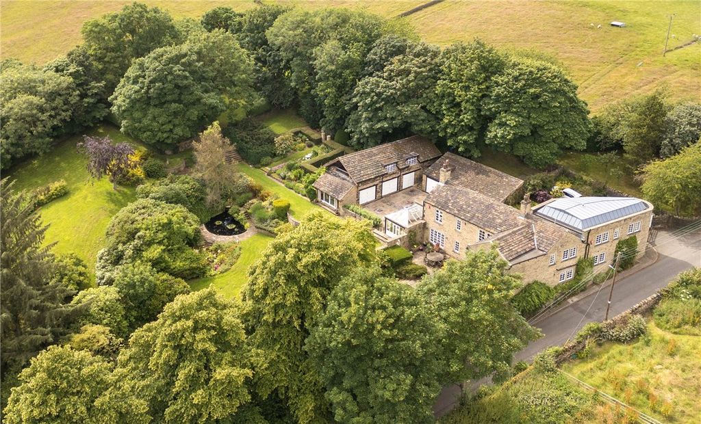 Property photo 2 of 23 Picture No. 29