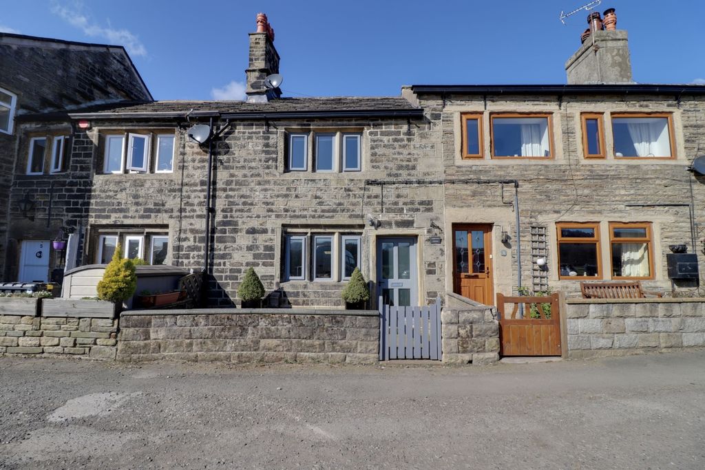 Property photo 1 of 24 Front