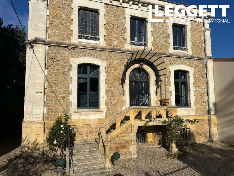 Property photo 1 of 10