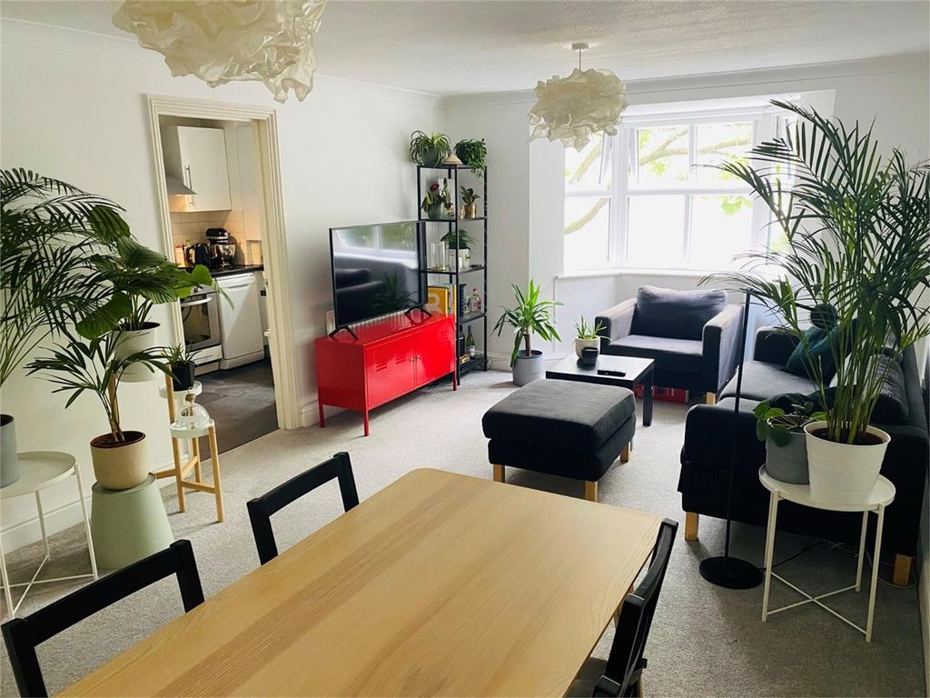 Property photo 1 of 10 1