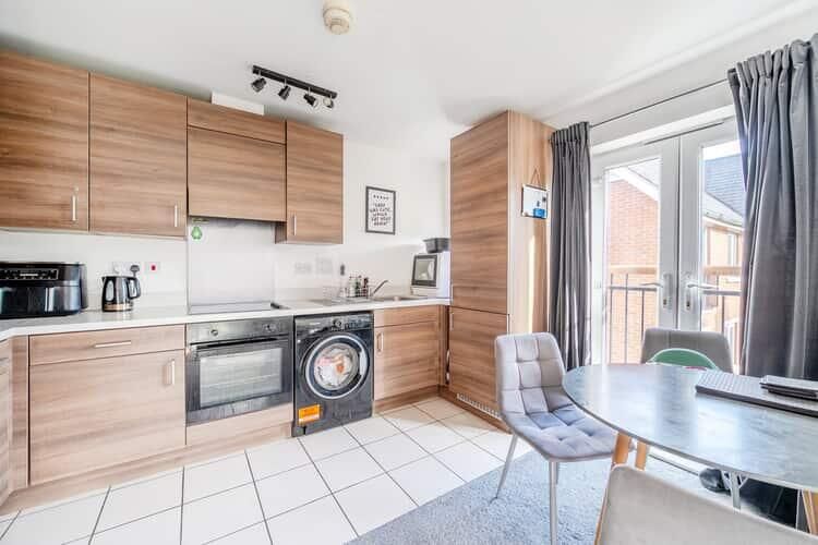 Property photo 3 of 13 c43B235d16Ac9815Db5A5Aa2ba3A08F3