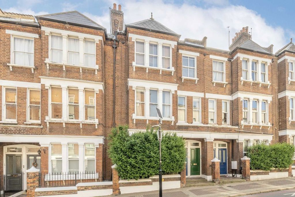 Property photo 1 of 7