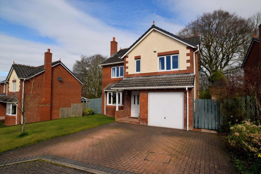 Property photo 1 of 27