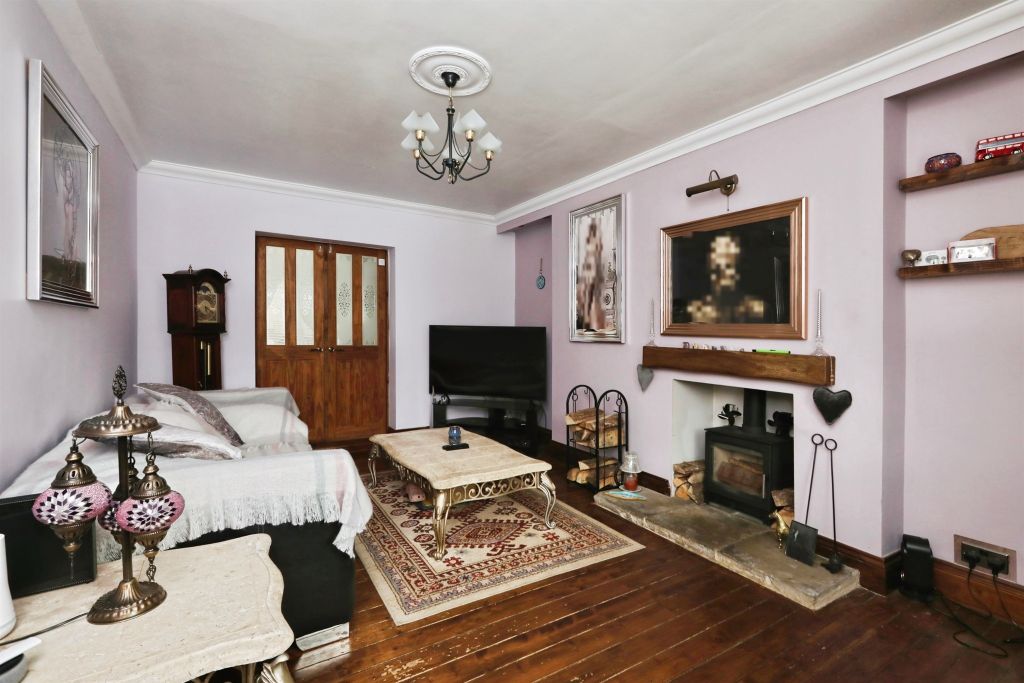 Property photo 2 of 14