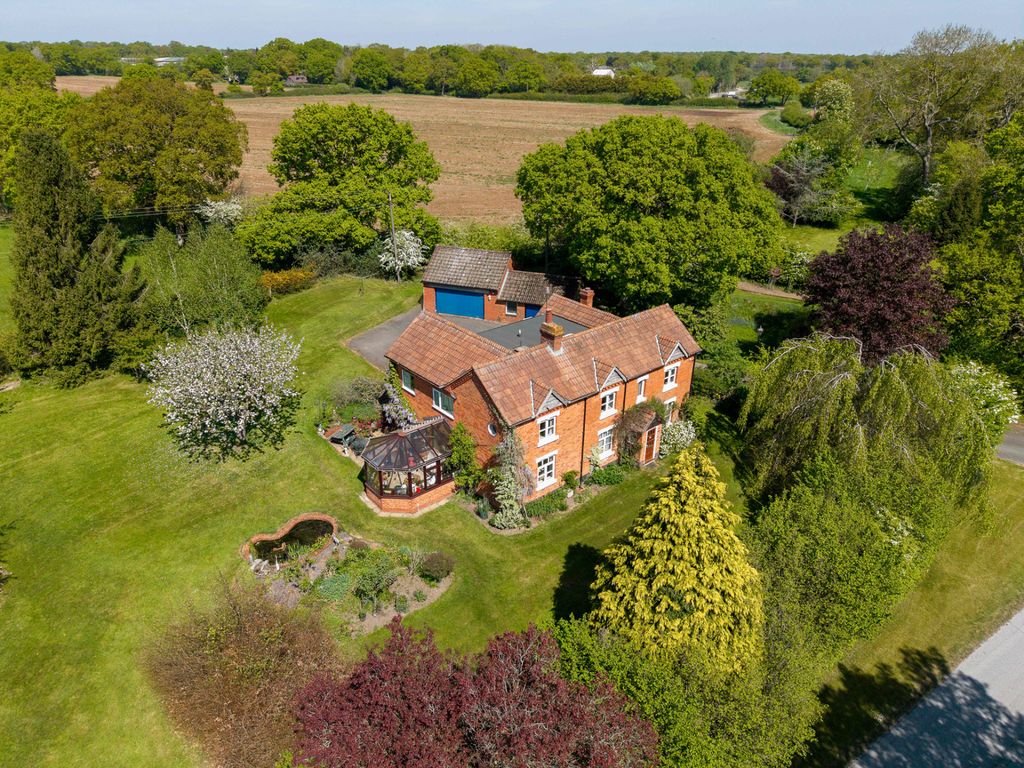 Property photo 1 of 31