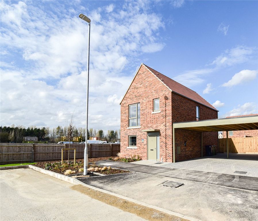 Property photo 1 of 15 Picture No. 03