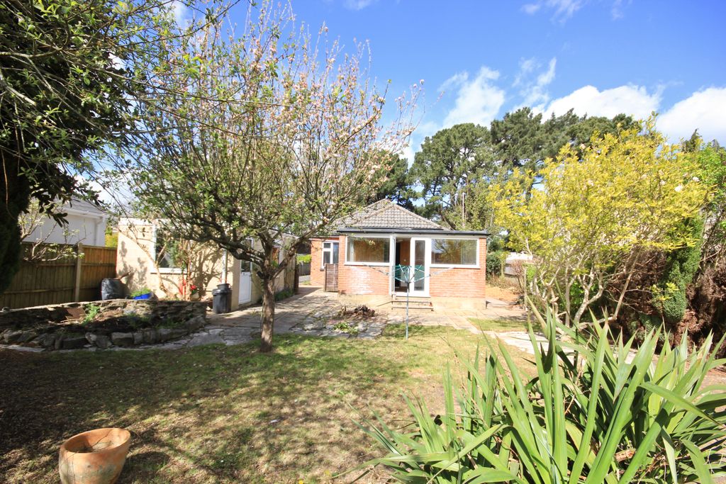 Property photo 2 of 26 2
