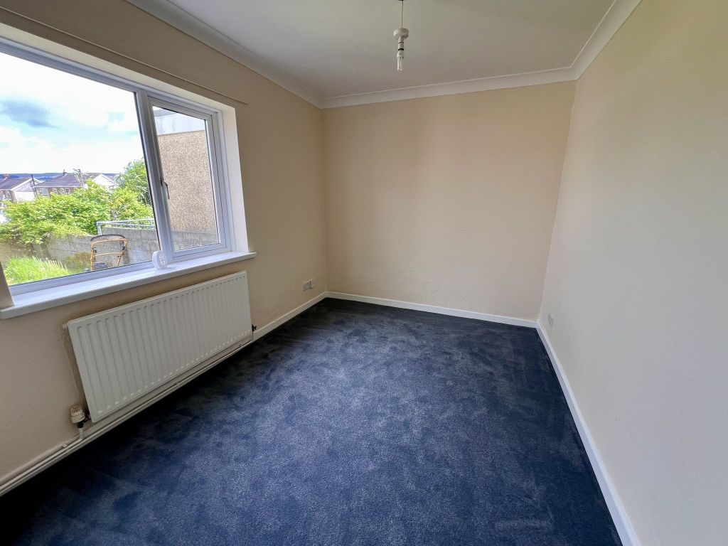 Property photo 3 of 10 Img_0833