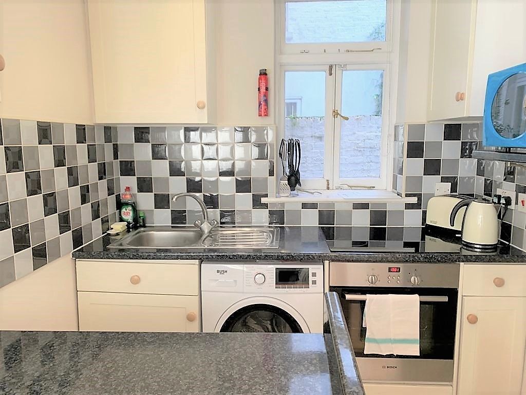 Property photo 3 of 4