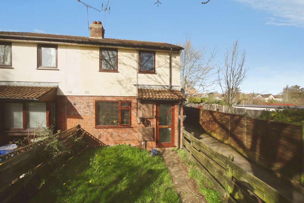 Property photo 1 of 16